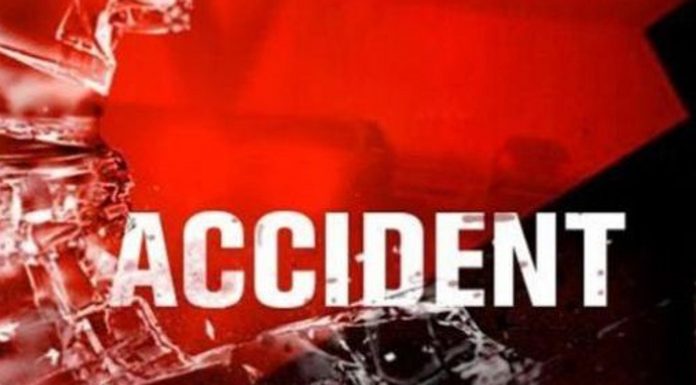 रौतहटमा प्रहरीको गाडी दुर्घटना १० जना घाइते