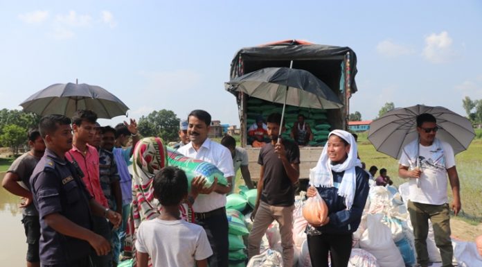 देवाही गोनाहीका बाढीपिडितहरुलाई “आशा र चुनौती”को राहत ।
