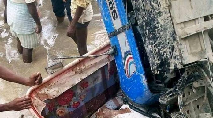 खेत जोतिरहेको ट्रयाक्टर पल्टिदा रौतहटमा एकको मृत्यु