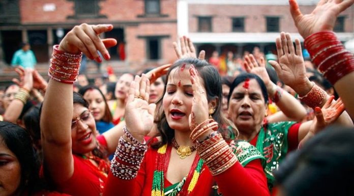 आज तीज पर्व धुमधामसंग मनाइँदै