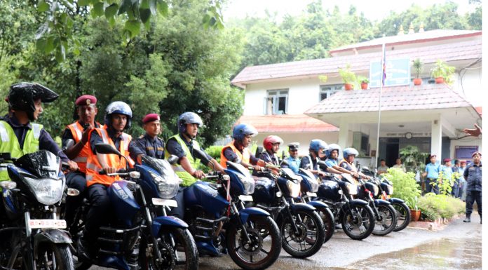 चाडपर्वमा सुरक्षाकर्मी ।