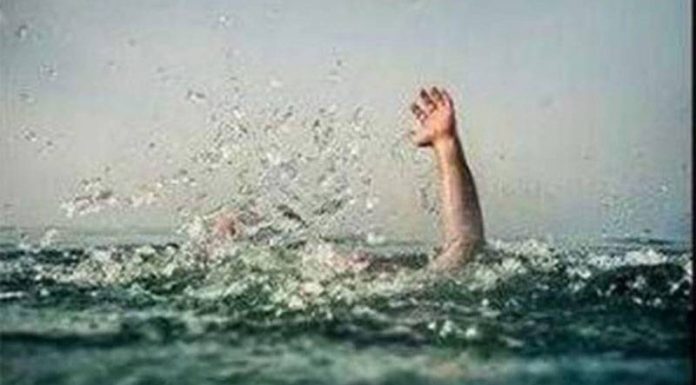 माछा मार्न गएका दुई जनाको खोलामा डुबेर मृत्यु