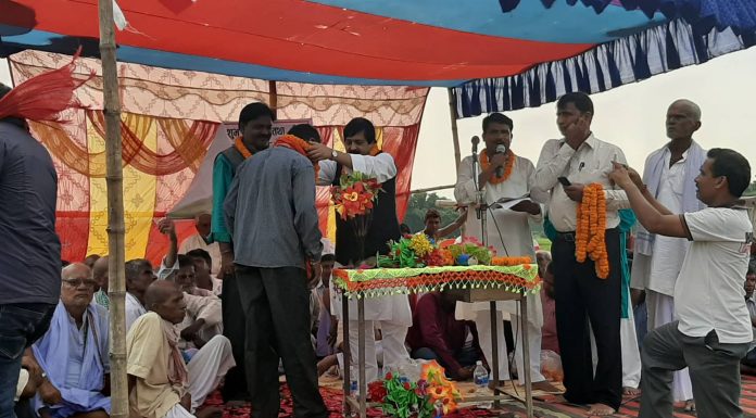 नेपाली काग्रेस क्षेत्र नं.२ ले आयोजना गरेको शुभकामना अदानप्रदान कार्यक्रममा १०० औं जना काँग्रेसमा प्रवेश ।