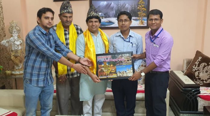 समाजसेवी रंजन तोमरको नेपाल भारत युथ मिशन किया सम्मान ।