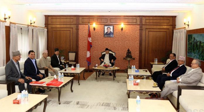 प्रधानमन्त्रीलाई नेकपाले दियो अधिकार, भोली नै मन्त्री फेरबदल हुन सक्ने संभावना ।