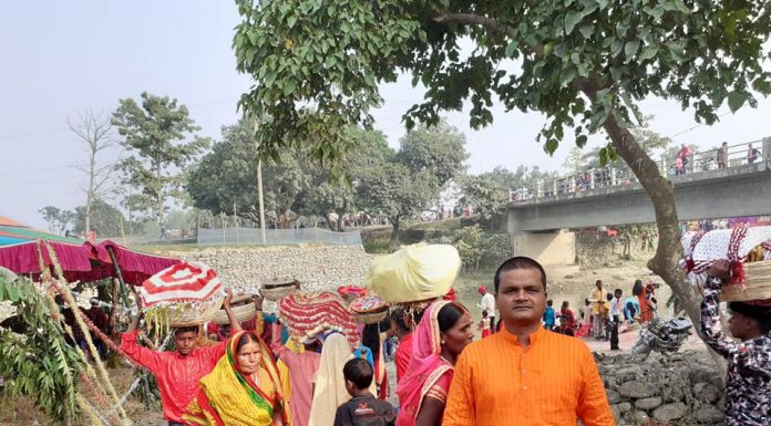 आज छठपर्वको मुख्य दिन हर्षोउल्लास साथ मनाईदैं ।