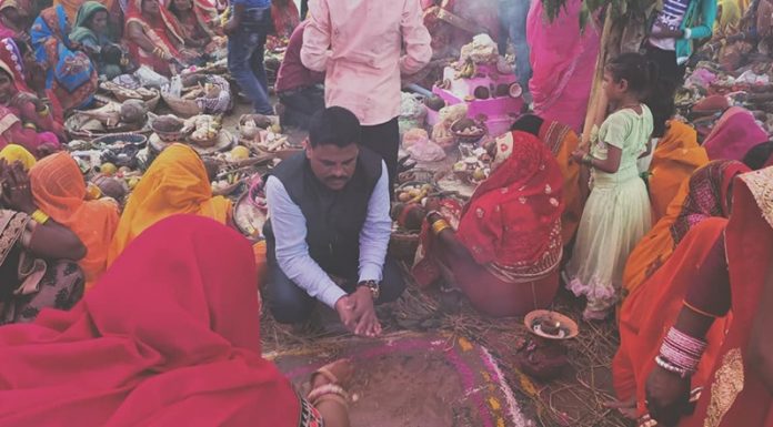 लोक आस्थाको महापर्व छठ धुमाधामका साथ देशभरि मनाईदैं ।