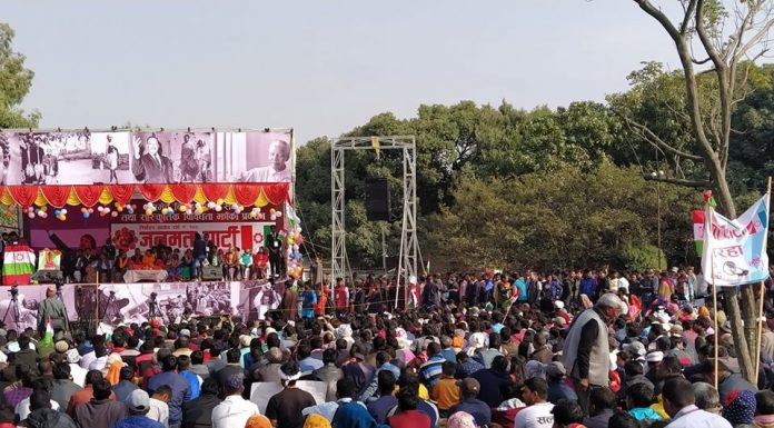 मधेशीहरुलाई भूतप्रेत भनेर नचिनाउनु: डा.सिके राउत ।