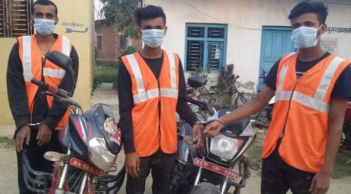 तीन दिनमा छवटा मोटरसाइकल सहित सात जनालाई पक्राउ ।