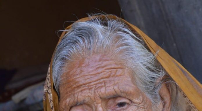 आश्रय र शाह निमार्ण सेवाका संचालन शाह दाजु भाईलाई मातृशाेक ।