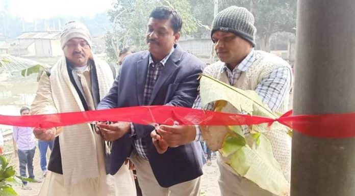 गढीमाईका मेयर यादवद्धारा सरस्वती मन्दिरको उदघाटन एवम मुर्ति स्थापना ।