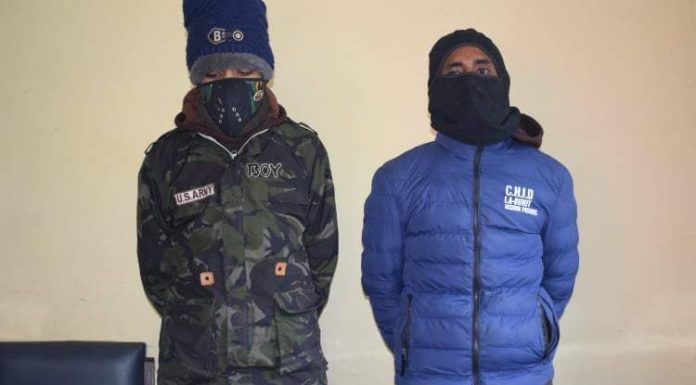 लागुऔषध सहित दुई जनालाई पक्राउ ।