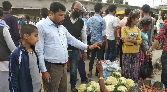 सर्लाही जिल्लाको मलंगवा बजारको अनुगमन गरियो ।