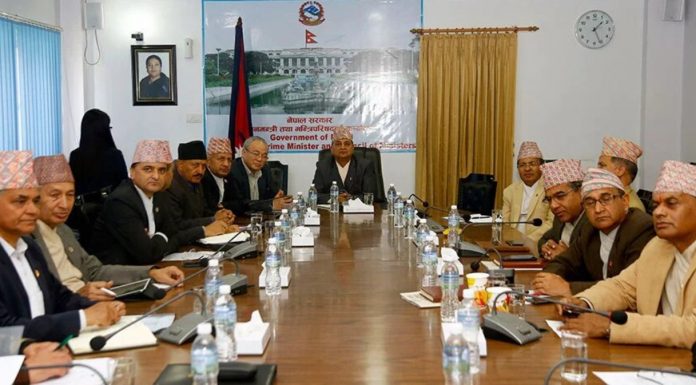 नेपाल भोलिदेखि लकडाउन, सबै कर्मचारीलाई बिदा ।