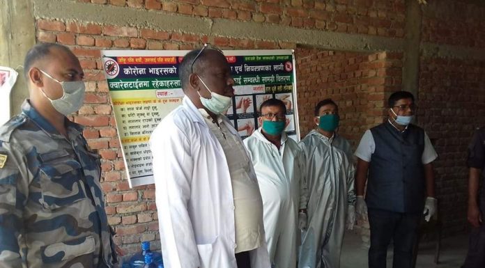 सर्लाही र रौतहटका क्वारेन्टाइनहरुमा खानेपानी तथा सरसफाइ सामाग्री वितरण ।