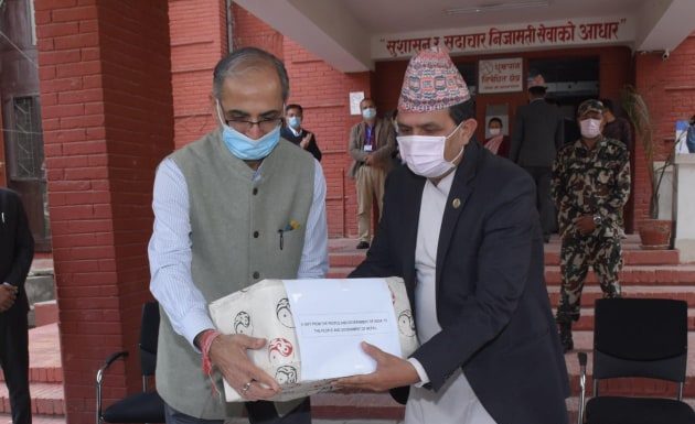 नेपाललाई भारतको २३ टन औषधी सहयोग ।