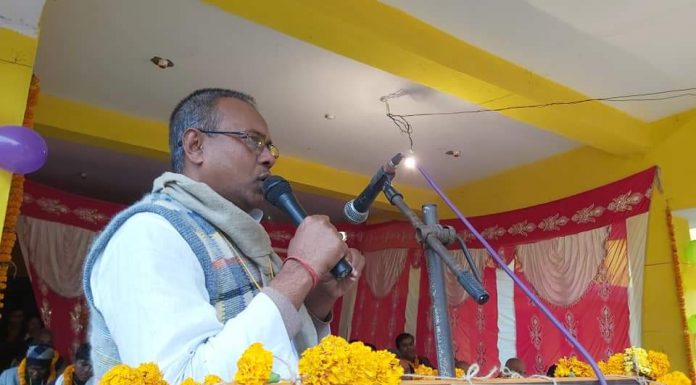 जनतामाथि आईपरेकाे जस्तोसुकै दु:खदमा सहयोग गर्न नेताकार्यकर्तालाई नेका सभापति यादवकाे आग्रह ।