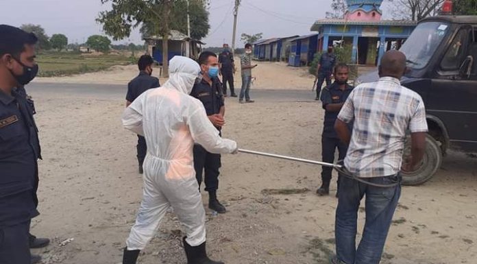 लकडाउन उल्लंघन गर्ने सवारीसाधन सहित सिरहामा ३० जना पक्राउ ।