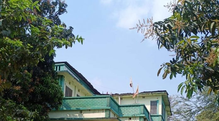 लकडाउनमा अलपत्र परेका नागरिक को समस्या समाधान गर्दे : नेता यादव ।