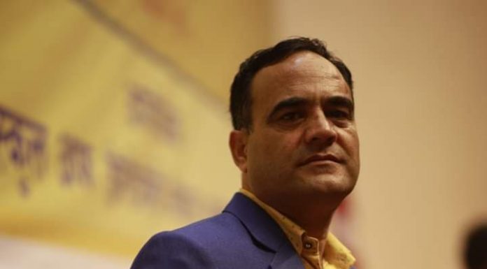 सरकार तीन करोड जनाको स्वास्थ्य परिक्षण गर्न २५० वर्ष लगाउने हो : नेता महर ।