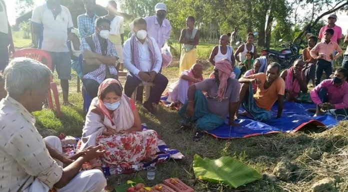 मेयर साहद्धारा पतौरामा बिधालयको शिलान्यास ।