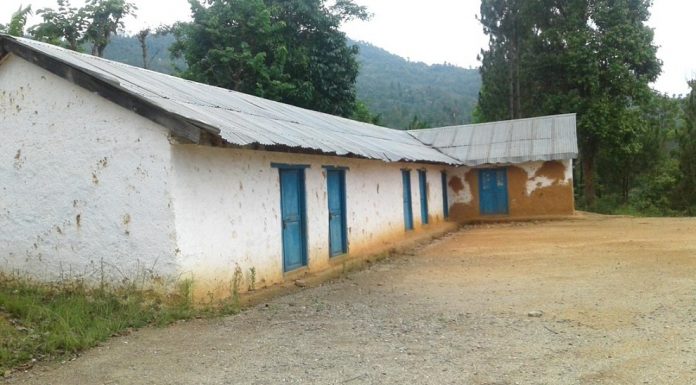 विद्यालयमा राखिएका क्वारेन्टिनको विकल्प खोज्दै प्रशासन ।