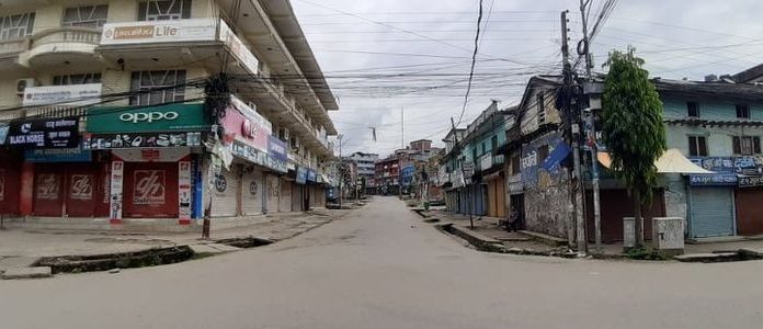 निषेधाज्ञाले सुनसान वीरेन्द्रनगर ।
