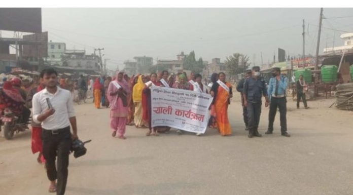 लैगिक हिन्सा विरुद्धको १६ दिने अभियान अन्तरगत रौतहटको गौरमा र यमुनामाई गापामा रैली ।