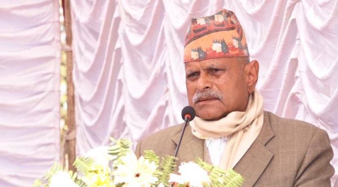 विघटनको असंवैधानिक कदमले देश अनिश्चितताको बाटोमा पूर्वराष्ट्रपति यादवको भनाई ।