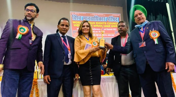 नेपाली अभिनेत्री नितु भारतमा लगातार सम्मानित ।