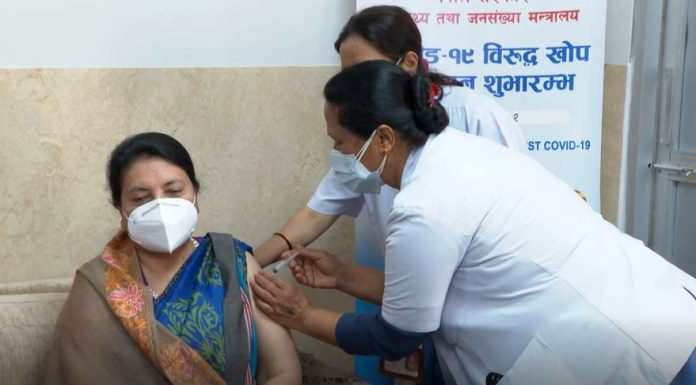 निर्धक्क भएर कोरोना विरुद्ध खोप लगाउन राष्ट्रपति भण्डारीको अपिल ।