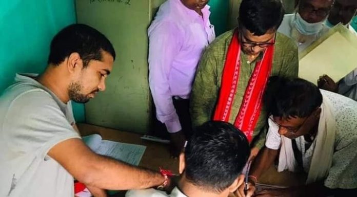 बाराका दुई गाउँपालिका प्रमुख र उपप्रमुखले रोजे महन्थ ठाकुरको लोसपा