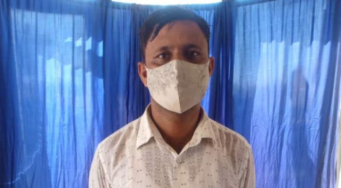 हुण्डी कारोबारमा संलग्न एक जना पाँच लाख रुपैयाँसहित पर्सा प्रहरीको नियन्त्रणमा