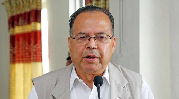 एमसीसी टेबल गर्ने शीर्ष नेताको सहमतिमा झलनाथ खनालको आपत्ति