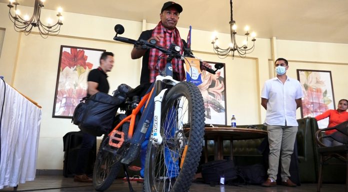 शुभयात्रा विश्व साइकल अभियान आरम्भ ।