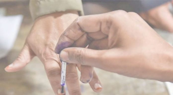 रौतहटका २४ मतदान केन्द्रमा मतदान जारी