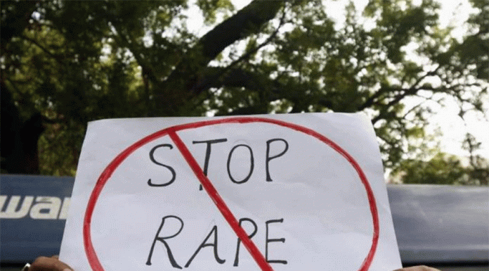 सिन्धुपाल्चोकको सुकुटेमा युवती बलात्कृत, ३ जना पक्राउ ।