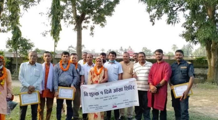सप्तरीको छिन्नमस्तामा निःशुल्क आँखा शिविरबाट ३५१ बिरामीको उपचार ।