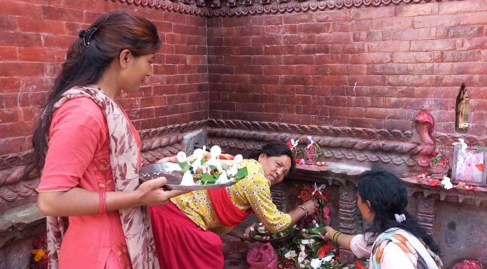 नेवार समुदायले गुँपुन्ही मनाउँदै |