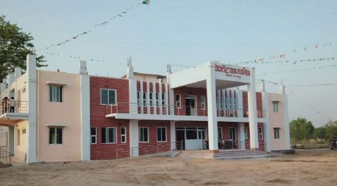 पन्ध्र शय्याको नगर अस्पताल स्वास्थ्य सहायकको भरमा |