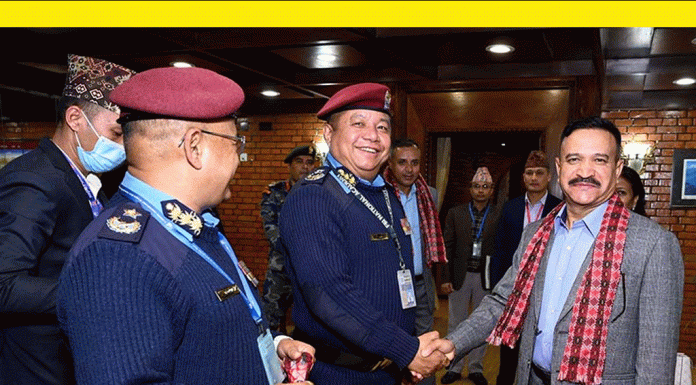 इन्टरपोलको ९१औँ महासभामा सहभागी हुन प्रहरी महानिरीक्षक कुँवर अष्ट्रिया प्रस्थान |