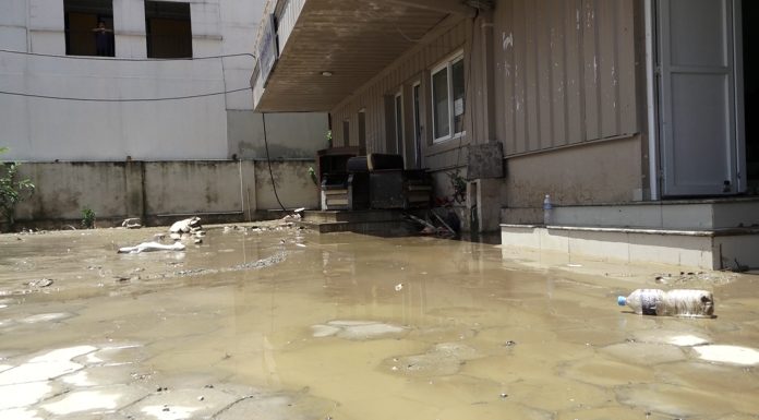 एमालेको केन्द्रीय कार्यालयमा बाढी पसेको छ