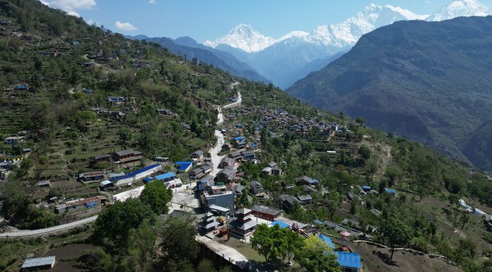 म्याग्दीका पाँचवटा रणनीतिक सडकमा कालेपत्र