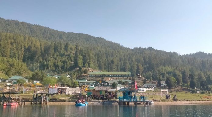 आन्तरिक पर्यटकको रोजाईमा रारा