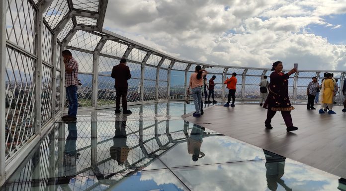 राजधानीको केन्द्रमा स्काई भ्यु टावर २५औं तलामा ‘वाक’