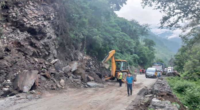 पृथ्वी राजमार्ग राति १० देखि बिहान ३ बजेसम्म बन्द हुने