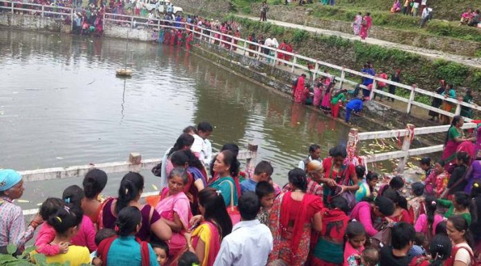 रेसुङ्गामा साउने मेला सुरु