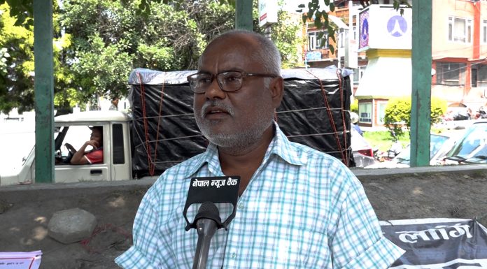 मुआब्जा नपाएको भन्दै १०५ दिनदेखि अनसनमा अनवर अन्सारी