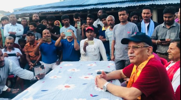 संविधानको रक्षा र कार्यान्वयनमा जनताको खबरदारी आवश्यक ः प्रचण्ड