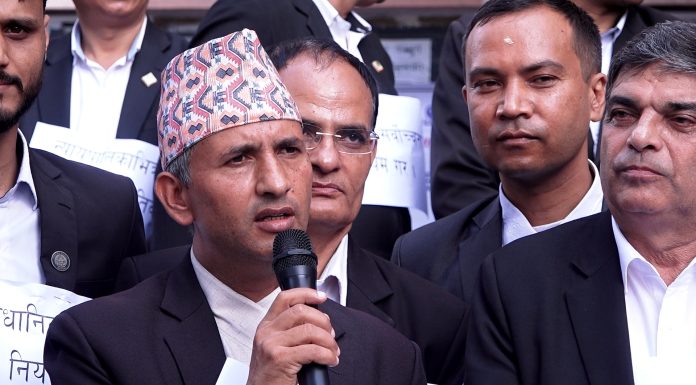 अवकासमा जानुअघि प्रधानन्यायाधीशले न्यायाधीश सिफारिस गर्न खोजेपछि बारको विरोध